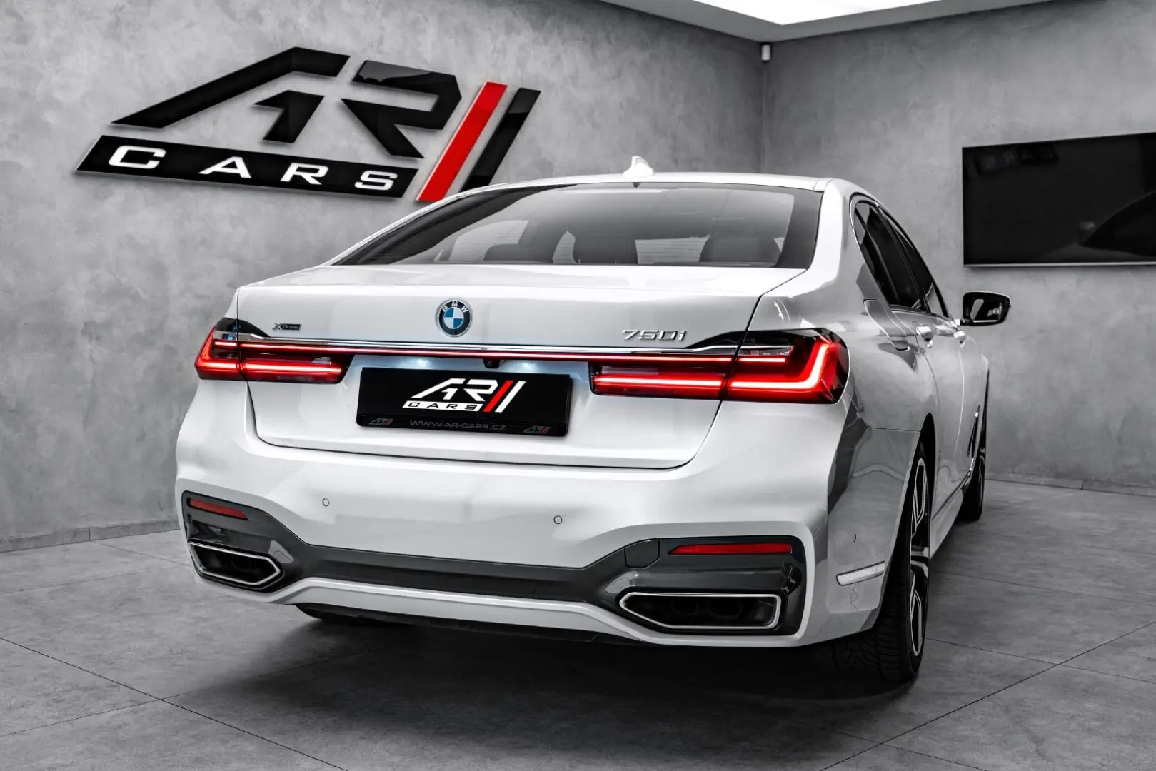 750 i xDrive M Sport