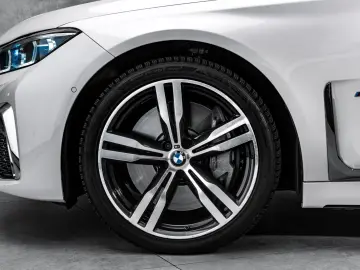 750 i xDrive M Sport