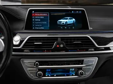 750 i xDrive M Sport