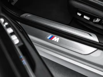 750 i xDrive M Sport