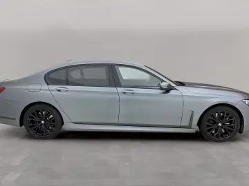 BMW 750 Li xDrive Limousine M Sport