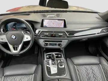 BMW 750 Li xDrive Limousine M Sport
