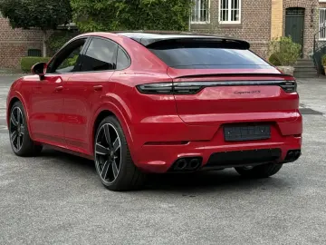 Cayenne  GTS Coupe HEAD-UP*BOSE*KAMERA360*22 CLA