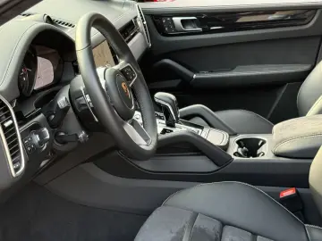 Cayenne  GTS Coupe HEAD-UP*BOSE*KAMERA360*22 CLA