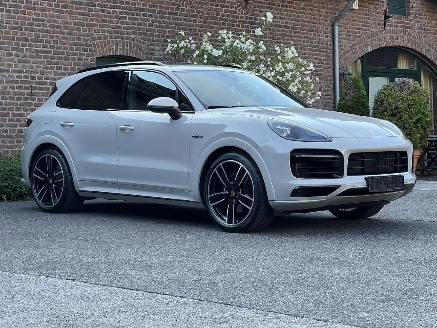 Cayenne E-Hybrid Platinium Edition H-LENKUNG*MAT