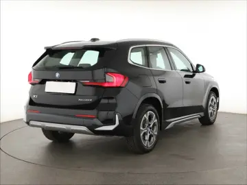 X1