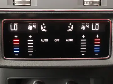 Q7