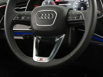 Q7