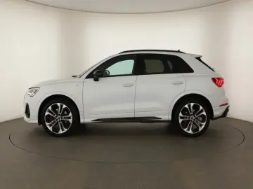 Q3