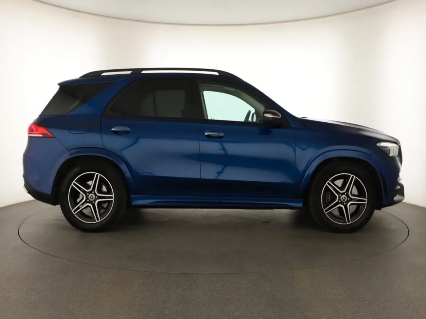 GLE