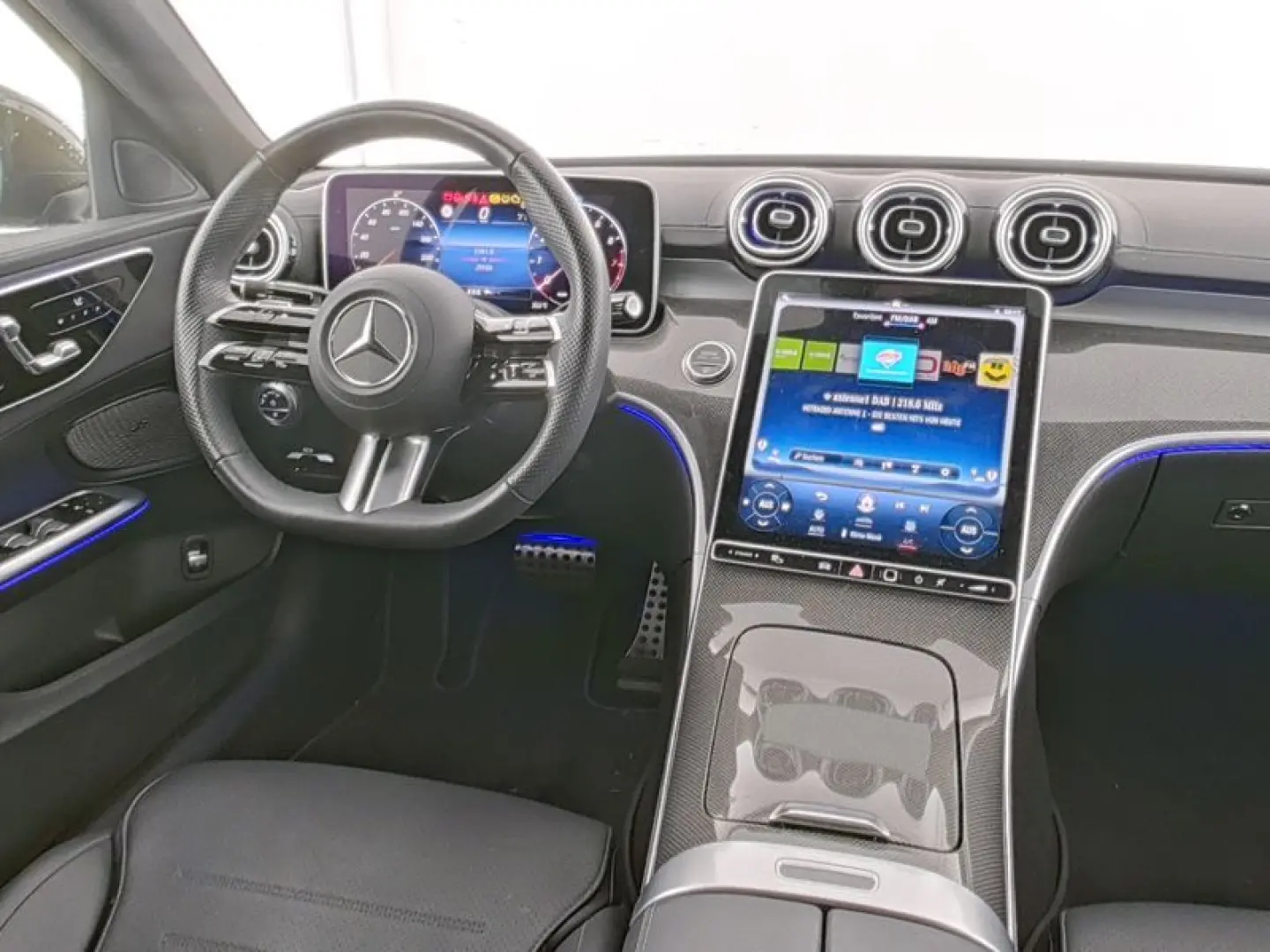 C 180 AMG/Edition/Night/LED/360°Kamera/Distronic