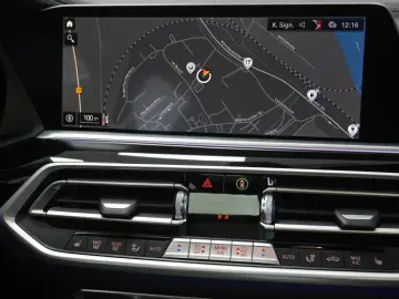 X5 xDrive30d xLine *STANDHEIZUNG.LASER.HUD.PGSD*