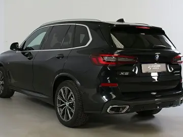 X5 xDr. 30dA M Sportpaket AHK HuD ACC Standh Pan