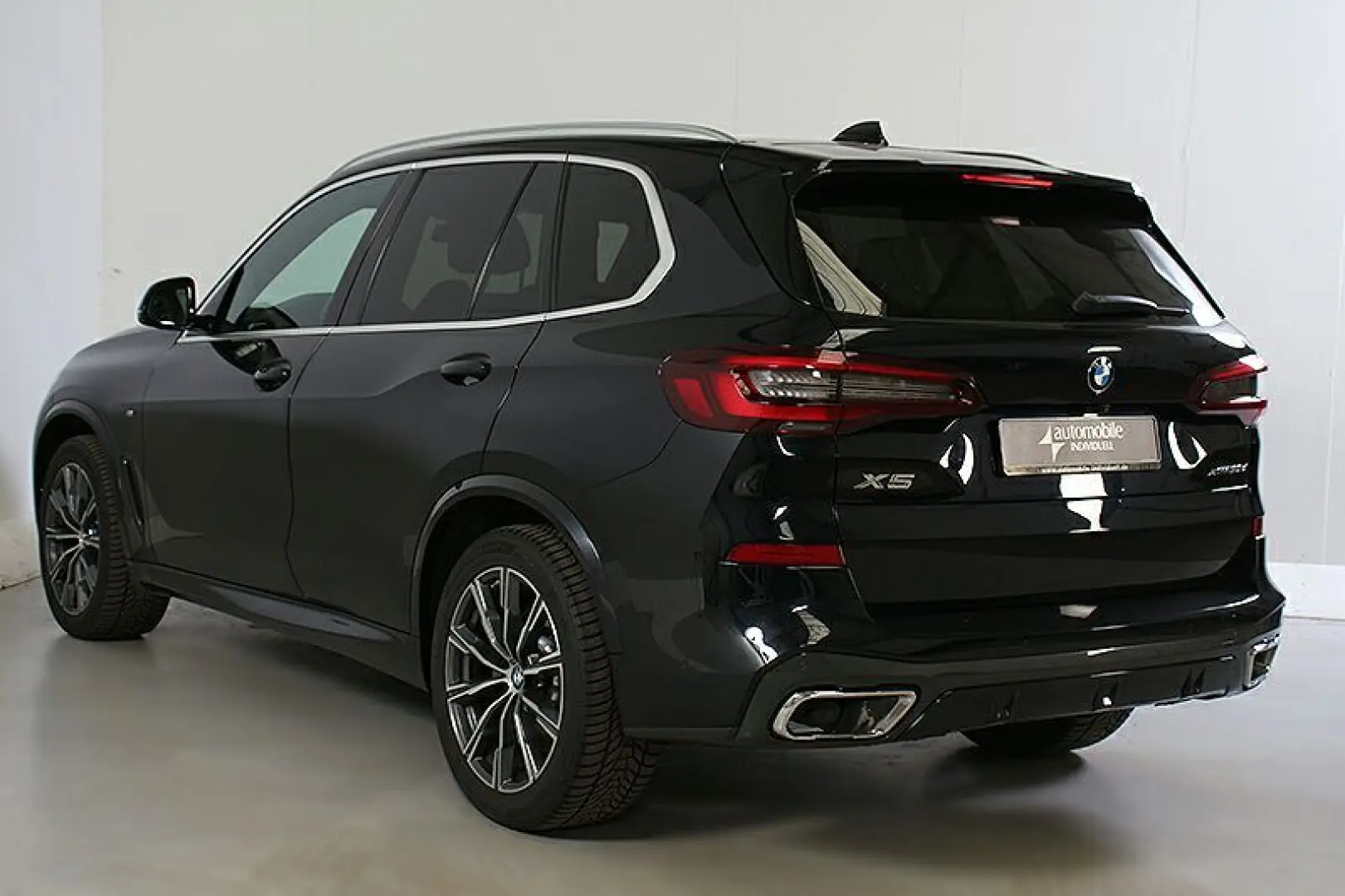 X5 xDr. 30dA M Sportpaket AHK HuD ACC Standh Pan