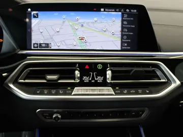 X5 xDrive30d