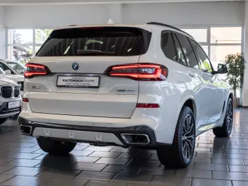 X5 xDrive 45e M-Sport AHK HUD LED W-LAN NAVI SHZ