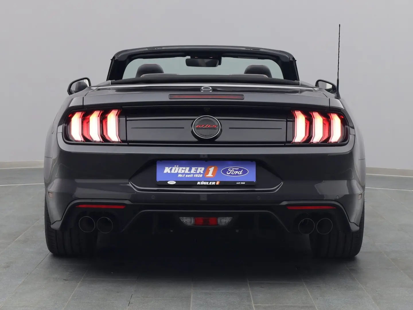 Mustang GT Cabrio V8 California Special/Magne