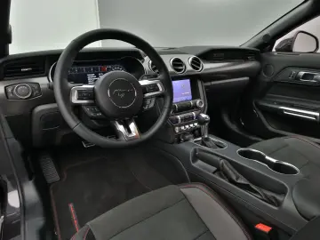 Mustang GT Cabrio V8 California Special/Magne
