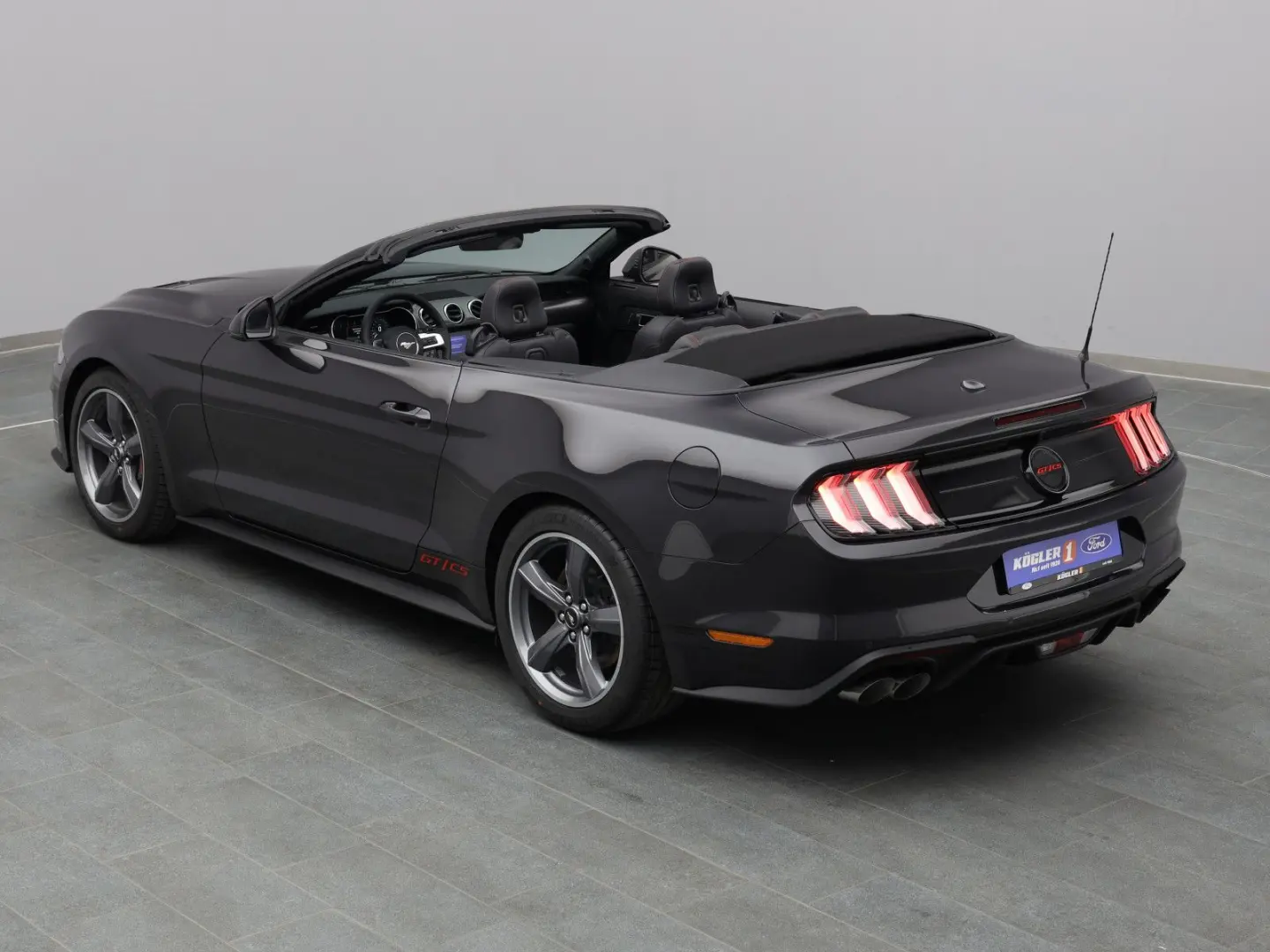 Mustang GT Cabrio V8 California Special/Magne