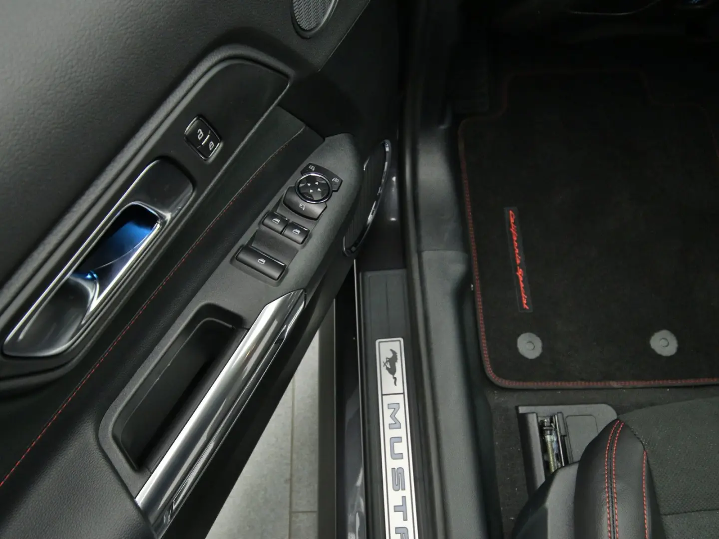 Mustang GT Cabrio V8 California Special/Magne