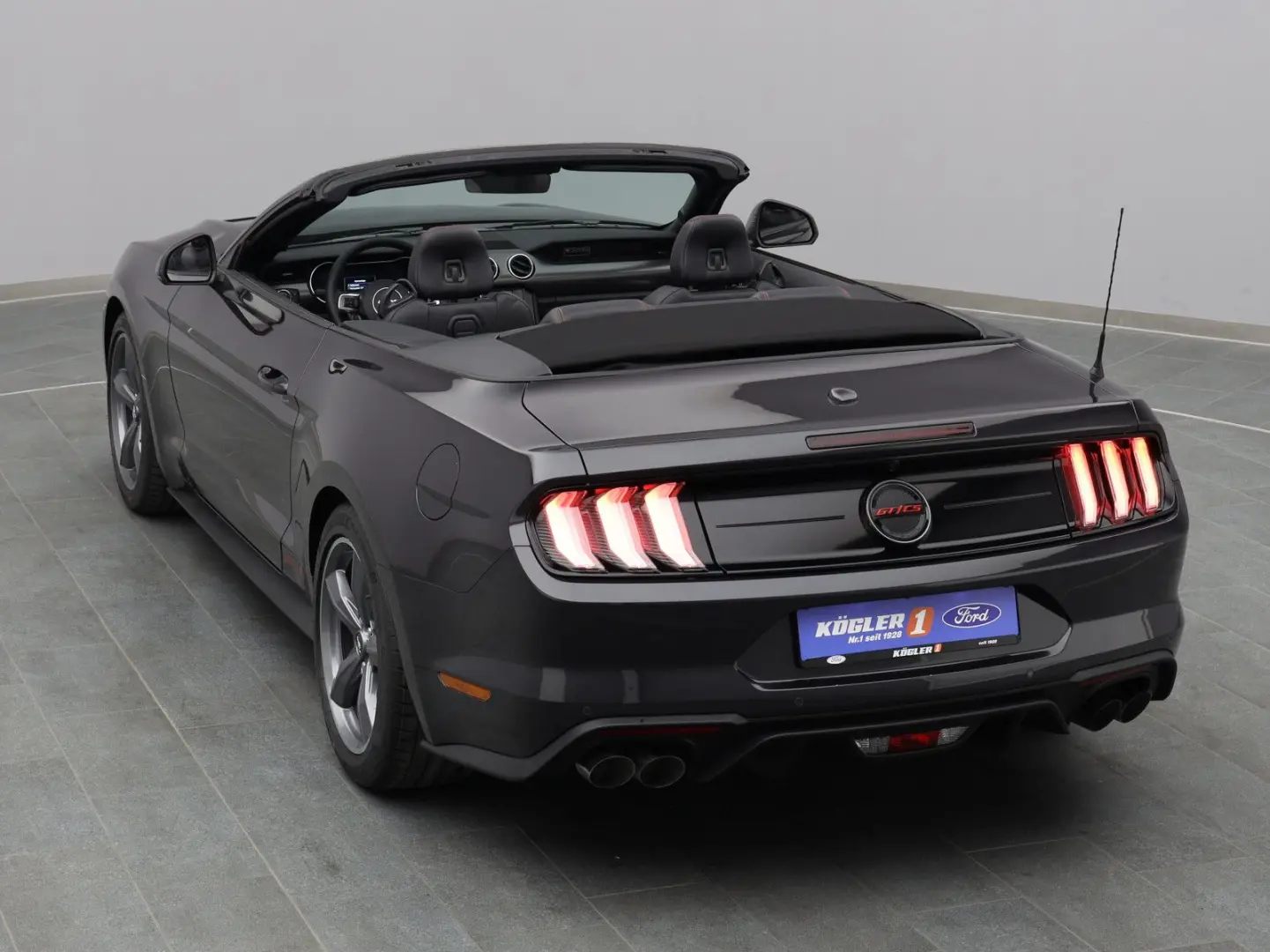 Mustang GT Cabrio V8 California Special/Magne