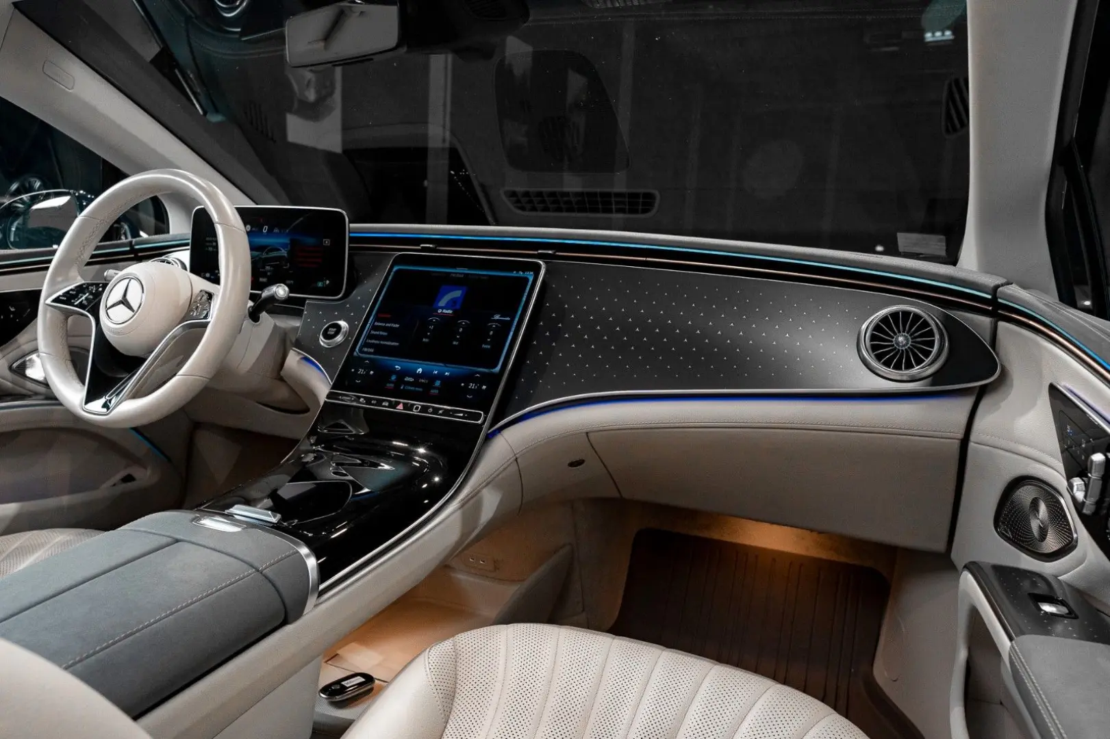 EQS450+ AMG*FL*Airma*360*Pano*HUD*Matrix*Massage