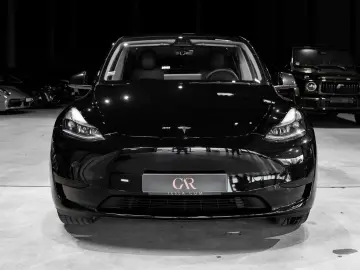 Model Y Basis RWD