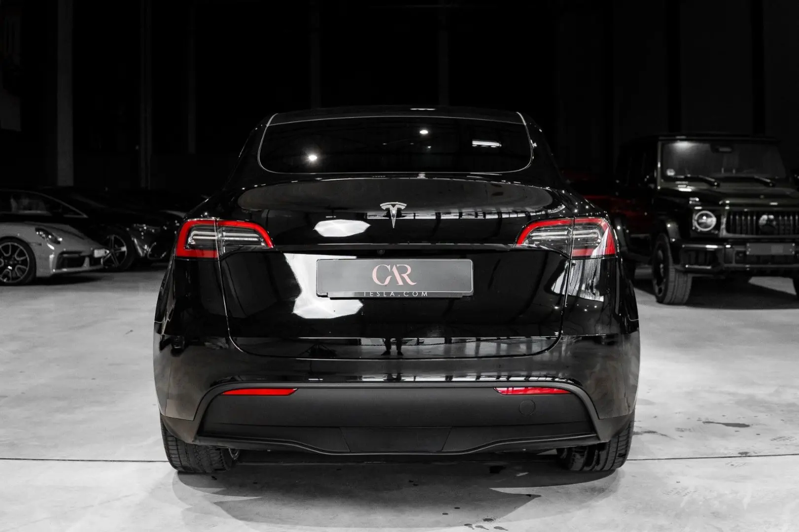 Model Y Basis RWD
