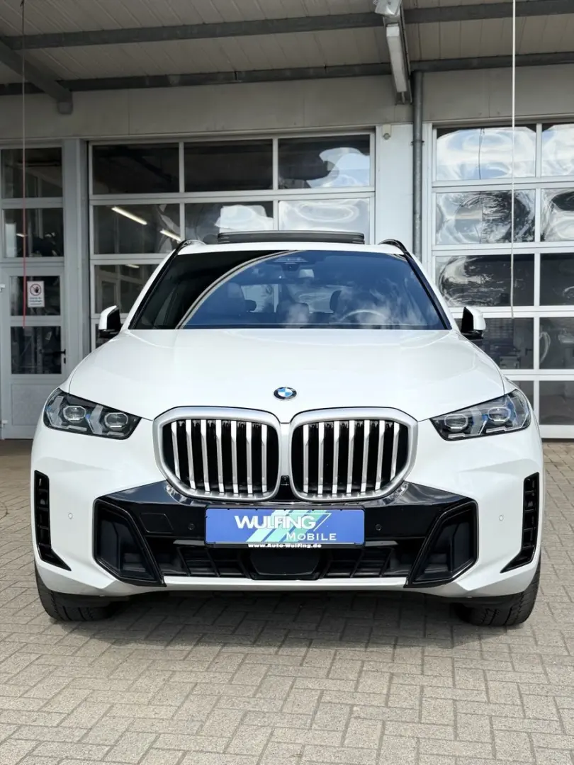 X5 40d xDrive M-SPORT LEDER Panorama 1. Hand