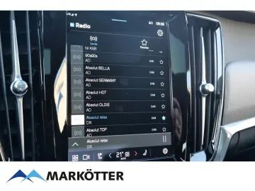 S90 T8 Recharge AWD Ultimate Dark Four-C/B&W