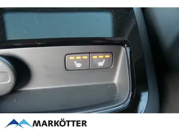 S90 T8 Recharge AWD Ultimate Dark Four-C/B&W