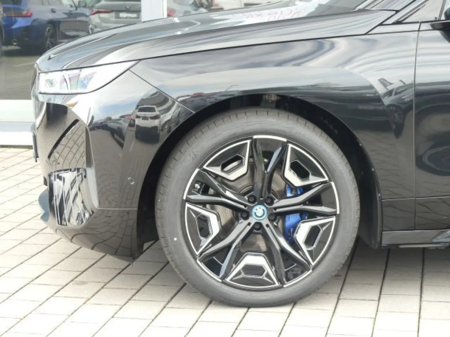 iX xDrive50 Sportpak.AHK°22