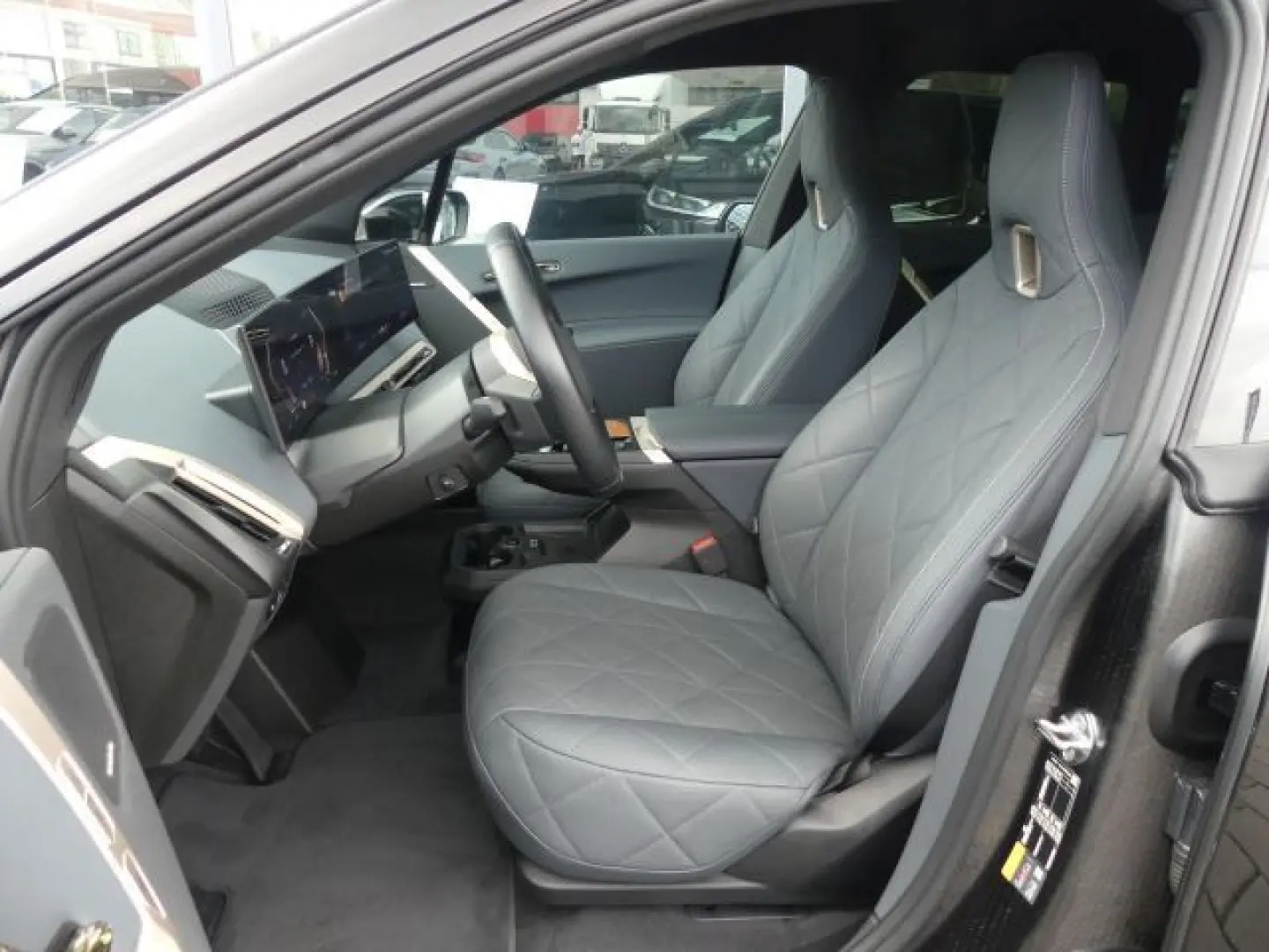 iX xDrive50 Sportpak.AHK°22