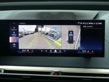 iX xDrive50 Sportpak.AHK°22