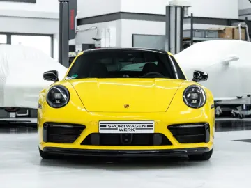 911 Carrera GTS I PCCB I PDLS+ I Bose I 1. Hand