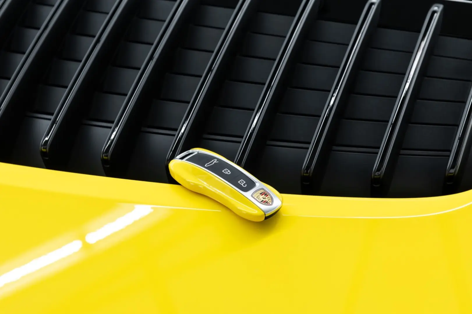 911 Carrera GTS I PCCB I PDLS+ I Bose I 1. Hand
