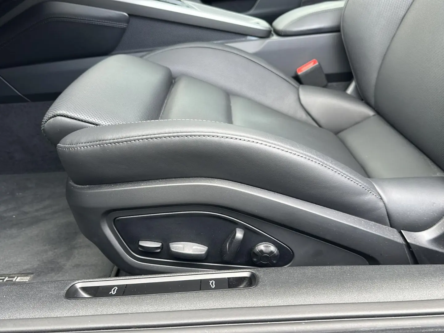 992 Carrera 992.2 MY2025+MATRIX+PANO+ACC+SportAG