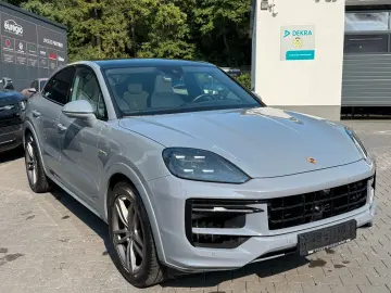 Cayenne Coupe E-Hybrid - Panorama-Sport Design /