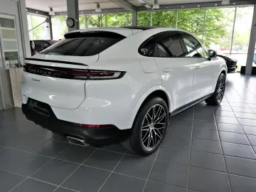 Cayenne Coupe E-Hybrid InnoDrive Luftfederung DE
