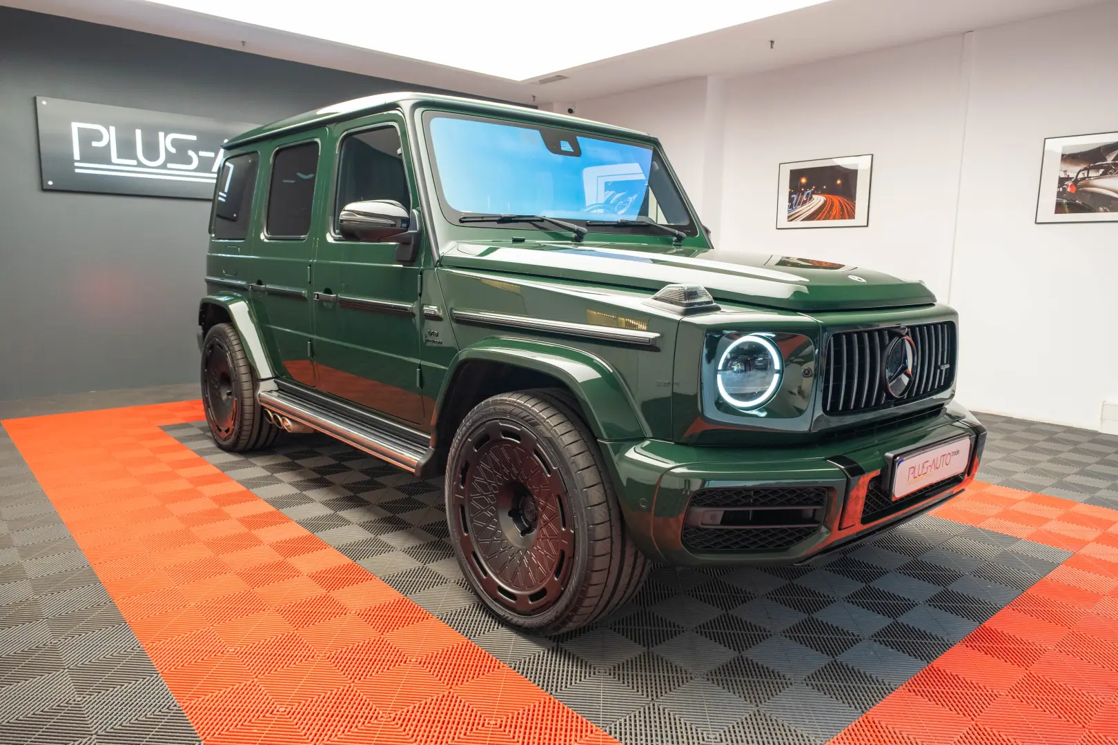 Mercedes Benz G 63 AMG