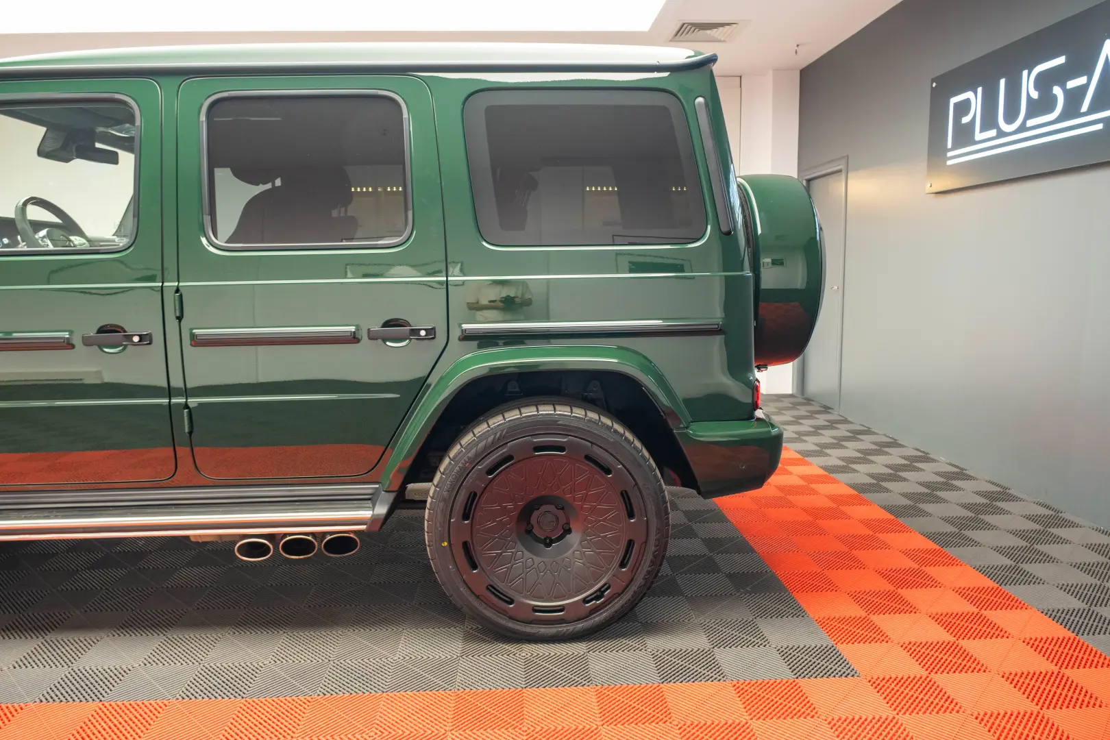 Mercedes Benz G 63 AMG