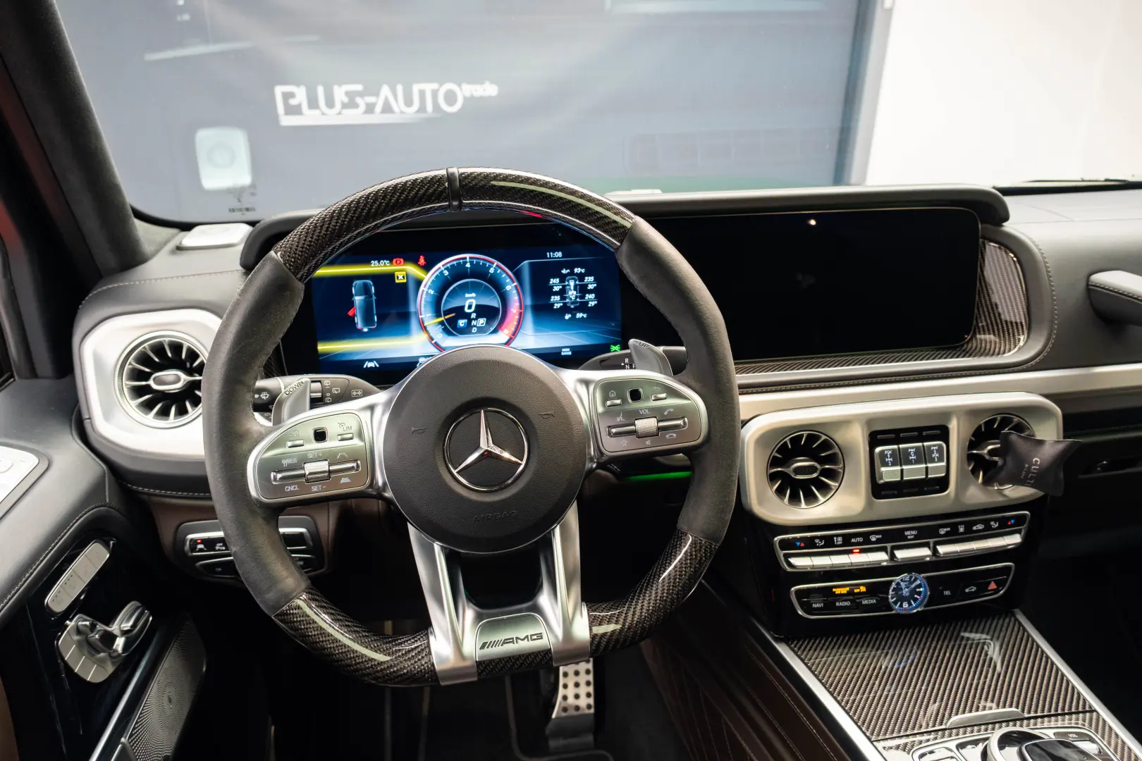 Mercedes Benz G 63 AMG