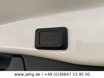 RAV4 Plug-In Hybrid 4x4 ACC HeadUp K. LED+
