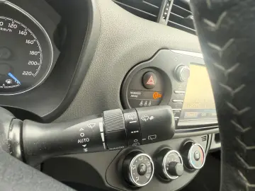 Yaris Comfort/KLIMA/KAMERA/5 TÜREN