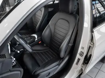 Mercedes GLC 220d 4M AMG-Line Piele Navi Multibeam