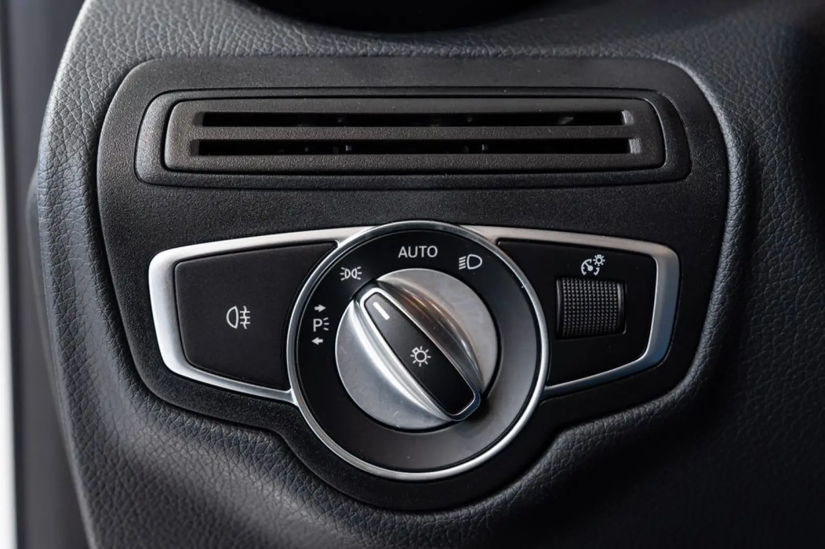 Mercedes GLC 220d 4M AMG-Line Piele Navi Multibeam