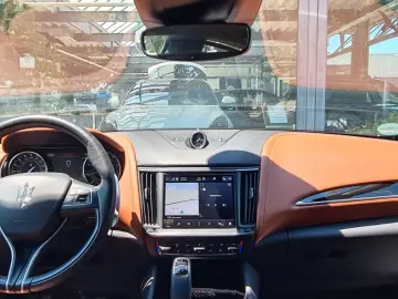 Levante GT/Fahrassist+/Pano/ 21