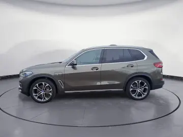 X5 xDrive45e NightVision / Aktivlenkung
