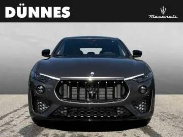 Levante Modena - Maserati Regensburg
