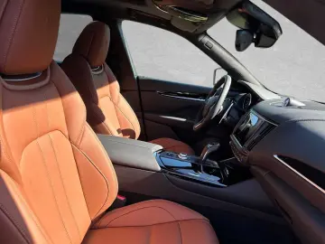 Levante Modena - Maserati Regensburg